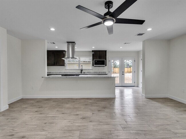 Building Photo - 4835 County Rd 380