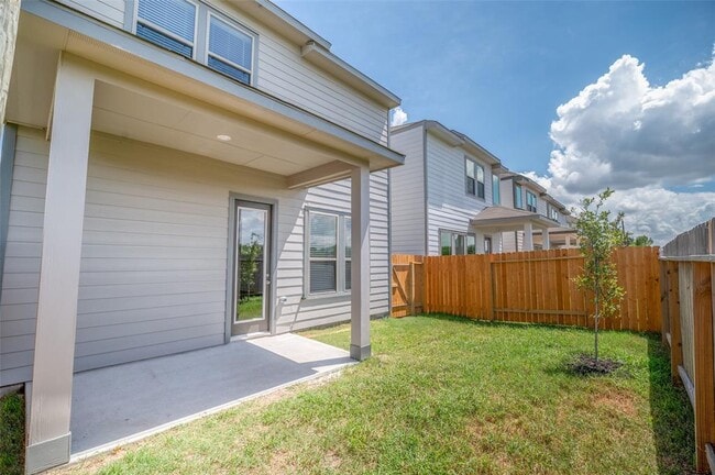 Building Photo - 4417 Ibiza Ln