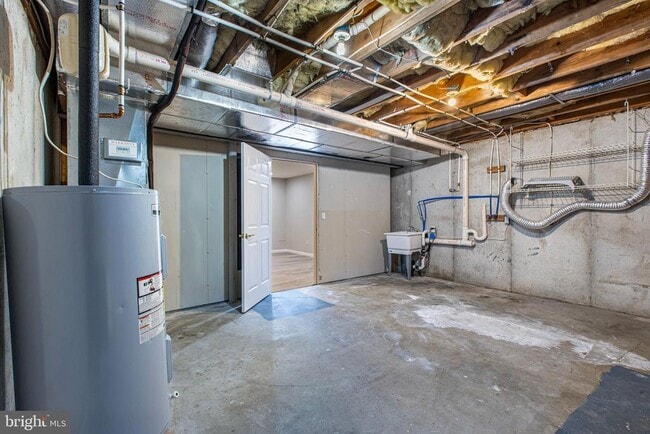 Building Photo - 613 Candlestick Ln