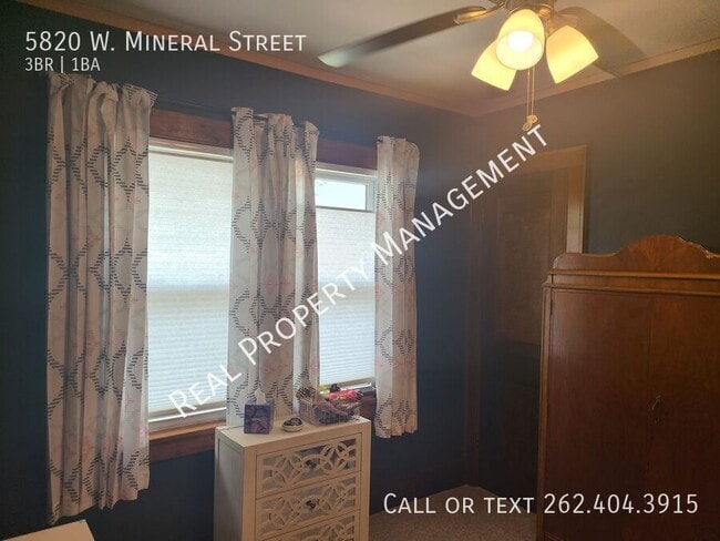 Building Photo - 5820 W Mineral St