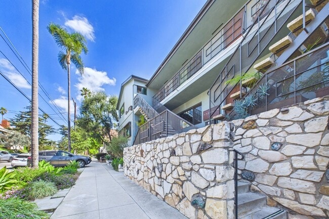 Building Photo - 1102 Idaho Apartments