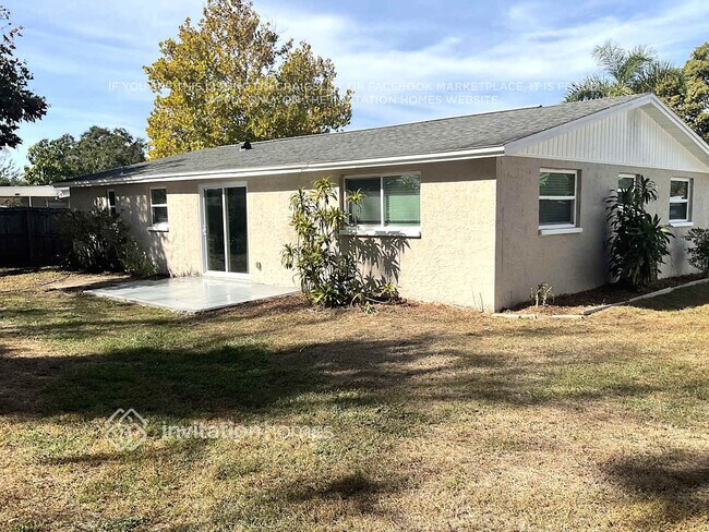 Building Photo - 7250 Magnolia Valley Dr