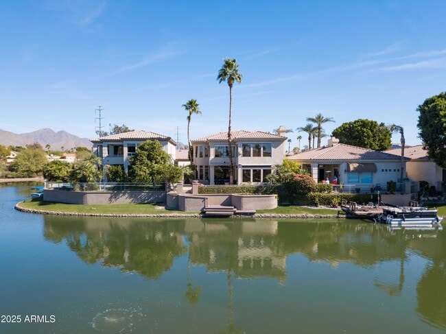 Building Photo - 10164 E Cochise Dr