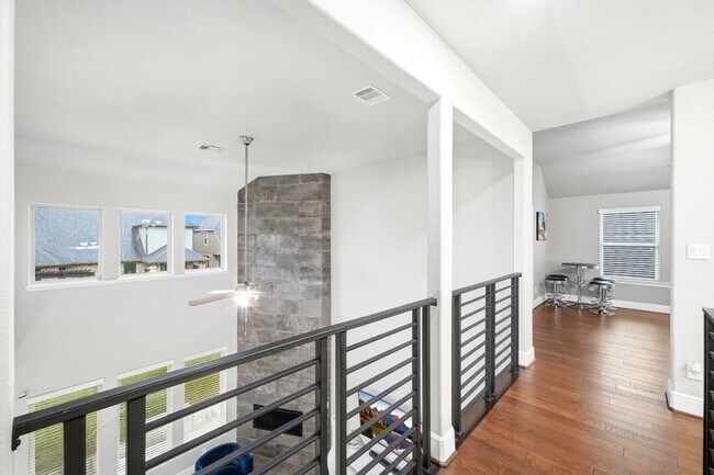 Building Photo - 2239 Falcon Brook Dr