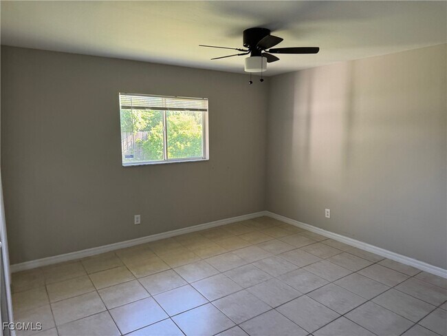 Building Photo - 1031 Jaguar Blvd