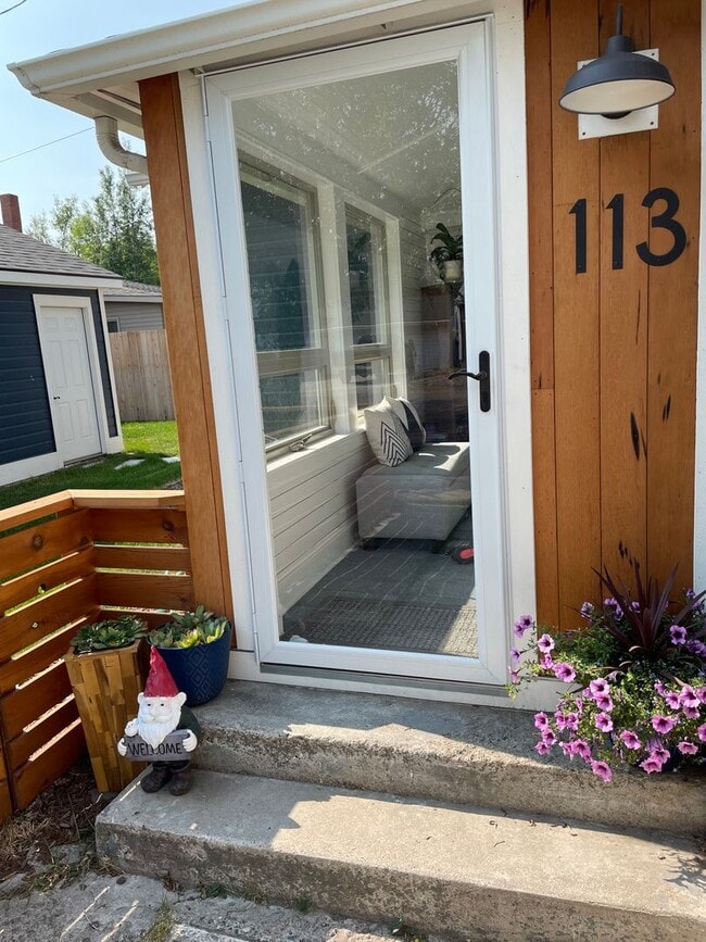 Building Photo - Single Family Home for Rent in Three Forks!