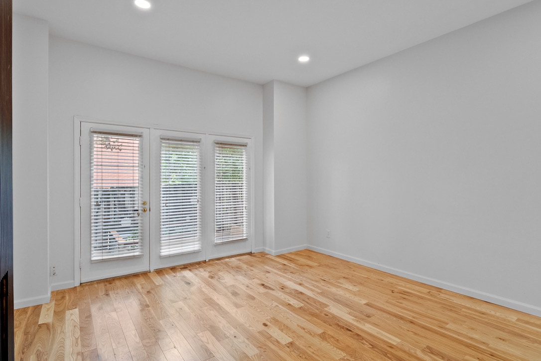 Building Photo - 4303 Laclede Ave