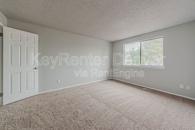 Building Photo - 4560 Eureka Ct
