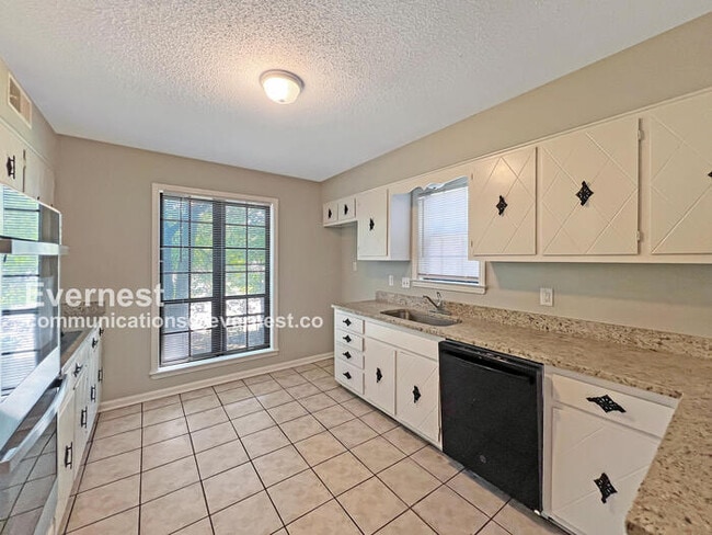 Building Photo - 3409 Kettlebrook Cove