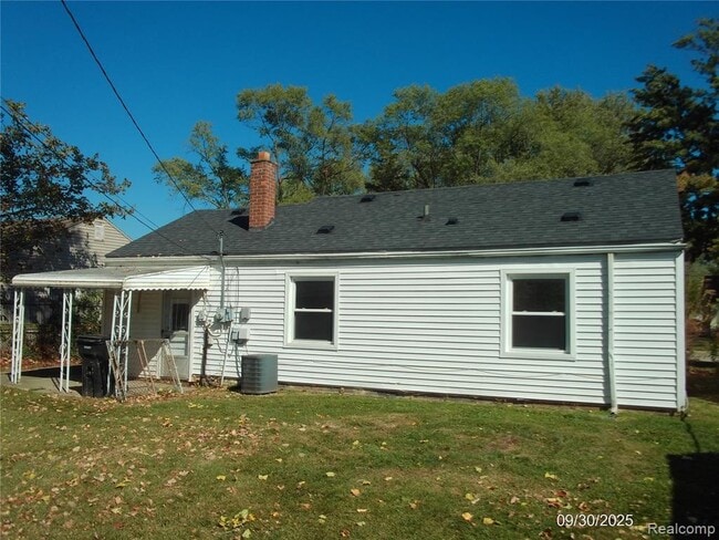 Building Photo - 26751 Belanger St