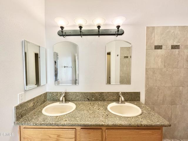 Building Photo - 5259 San Francesca Dr