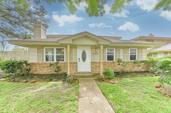 Building Photo - 5646 Birchmont Dr