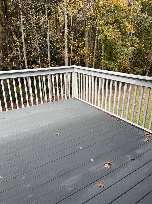 Building Photo - Ranch on full basement