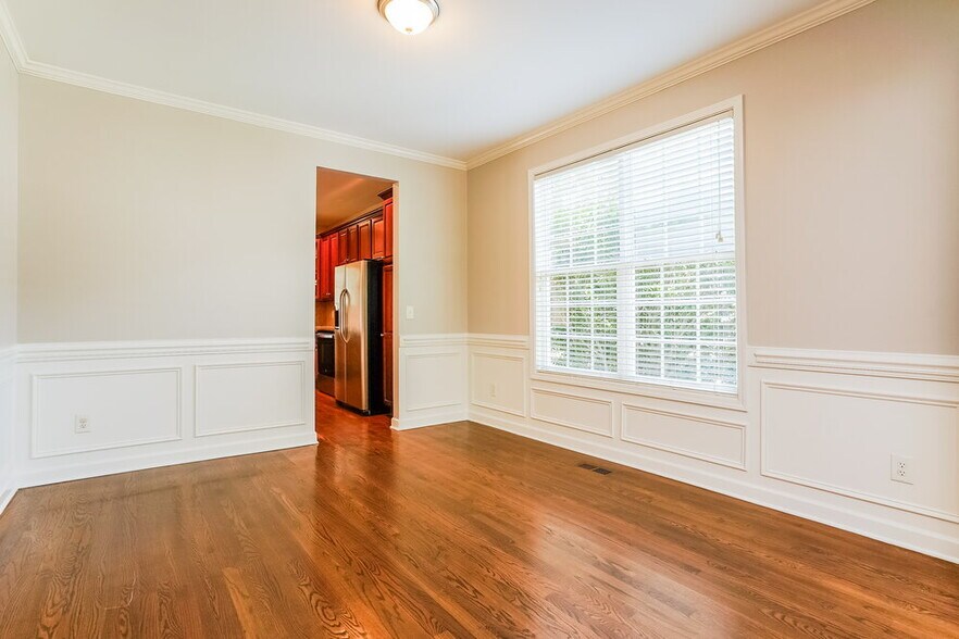 Building Photo - 1320 Trailing Rose Ct