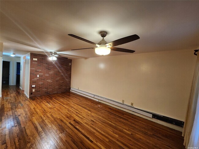 Building Photo - 725 Fountain Ave