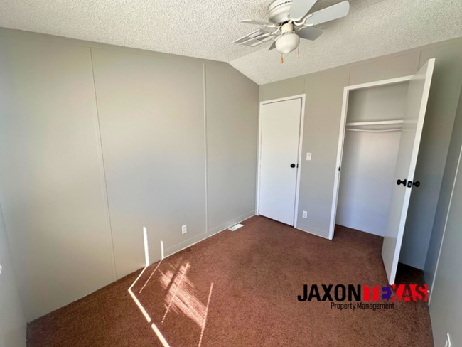 Building Photo - 850 Talbot Ave