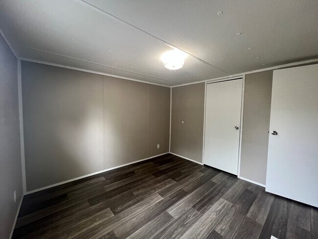 Building Photo - 295 Sawgrass Ct