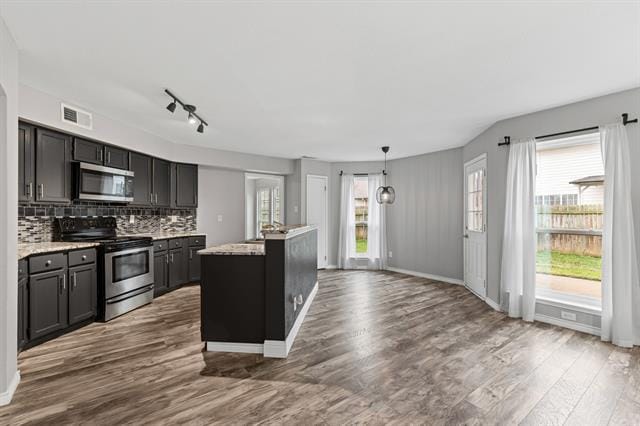Building Photo - 322 Ashley Oak Ln