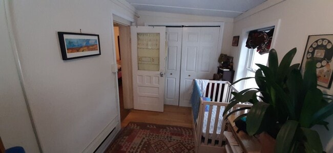 Building Photo - 121 Columbia St