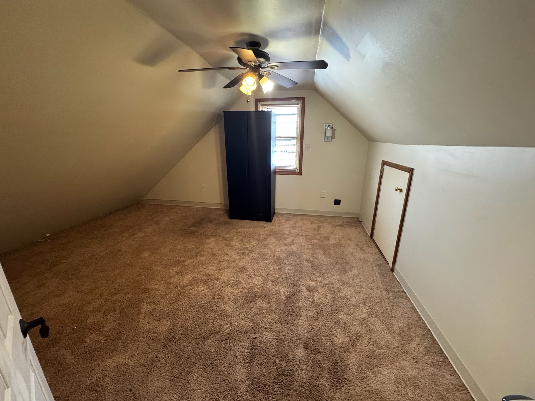 Building Photo - 1424 Saint Georges Ave