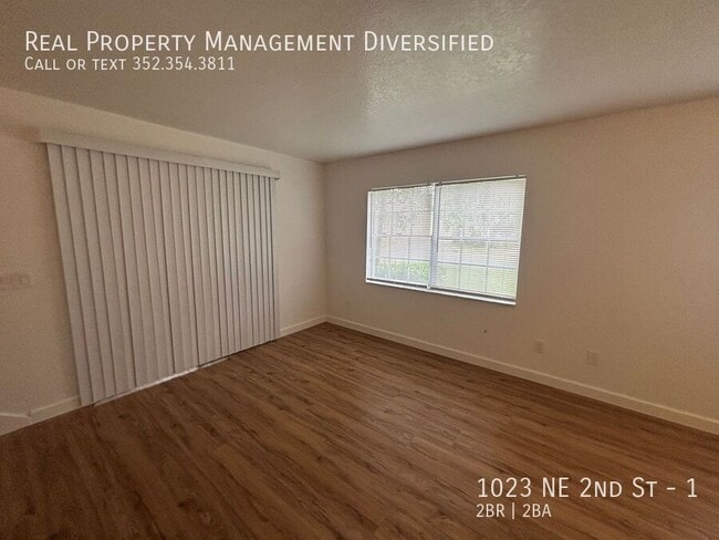 Building Photo - 1023 NE 2nd St