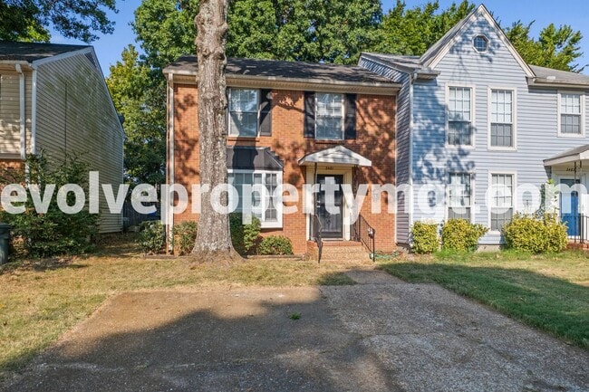 Building Photo - 2481 Chiswood St