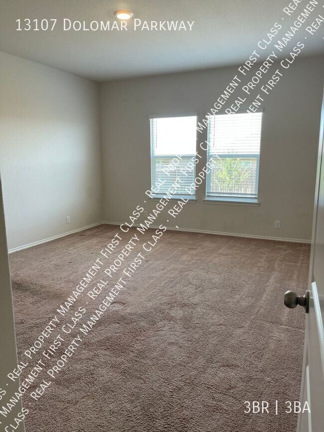 Building Photo - 13107 Dolomar Pkwy