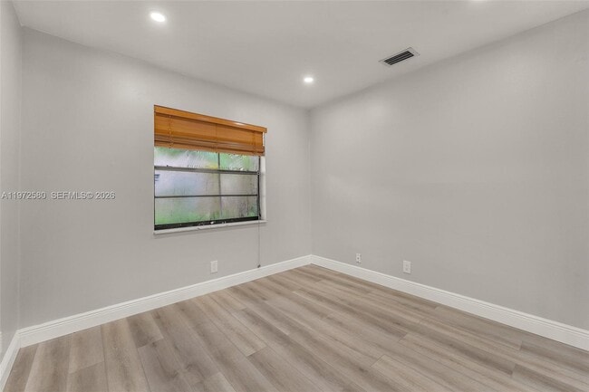 Building Photo - 10379 NW 35th St