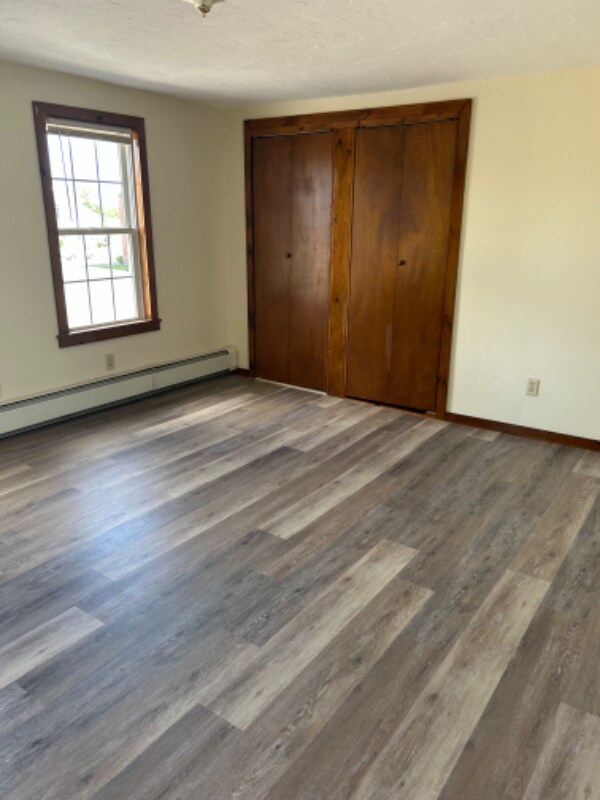 Building Photo - 5 C Grove St