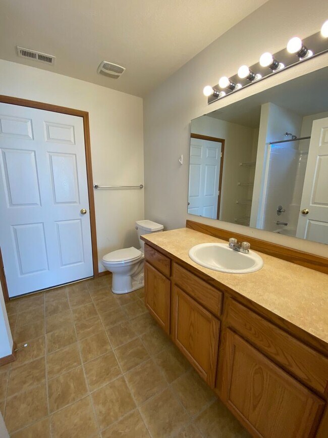 Building Photo - 8004 Chehalis Dr