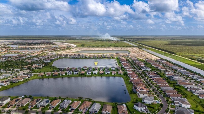 Building Photo - 4951 Brigata Wy