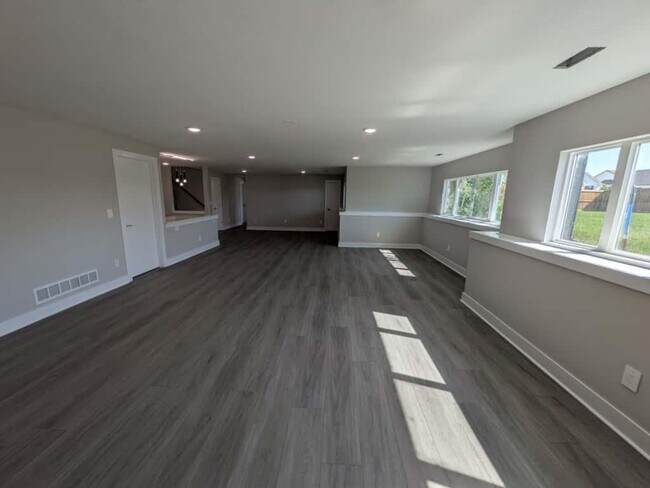 Building Photo - 1217 W Kimberlite Ct