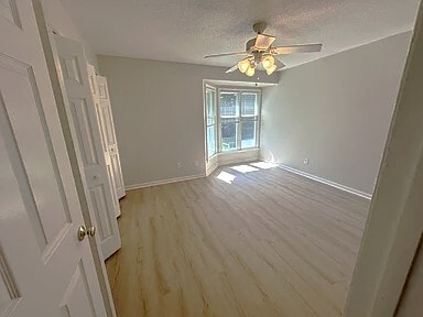 Building Photo - 2811 Edridge Ct