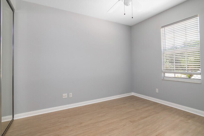 Building Photo - 28608 Alessandria Cir