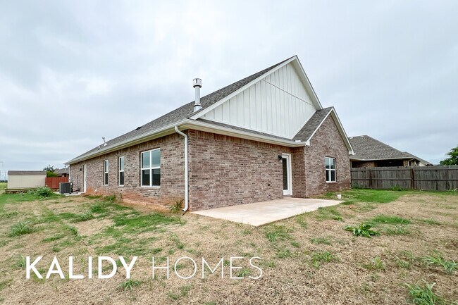 Building Photo - 520 Kearny Ln