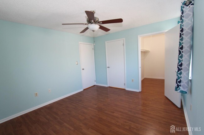 Building Photo - 7714 Tamarron Dr