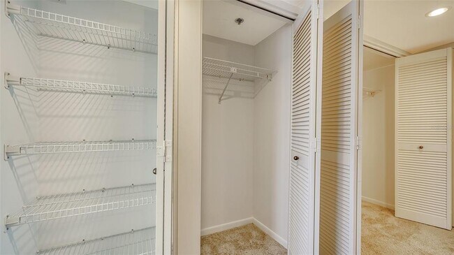 Building Photo - 888 Boulevard of the Arts Blvd