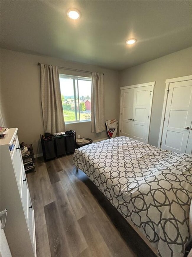 Building Photo - Great 3-bedroom, 2 bath home in Sumas, WA