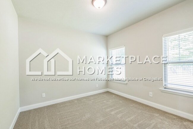 Building Photo - 185 Swinton Pond Rd