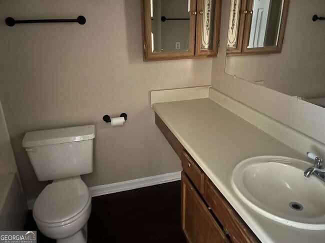 Building Photo - 1301 Hickory Ridge Trail