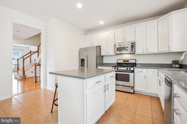 Building Photo - 2516 Blueridge Ave