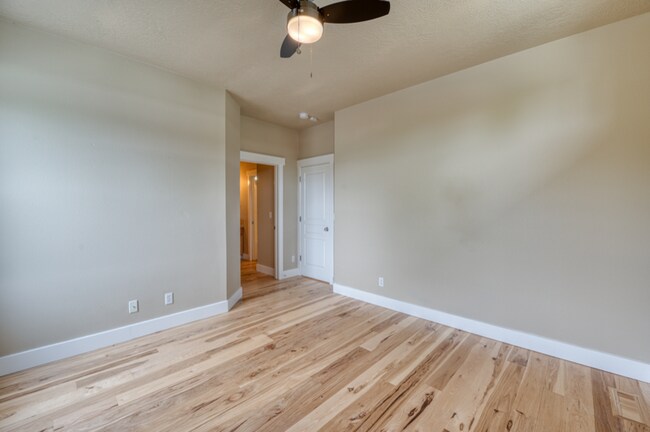 Building Photo - 7150 W Tobi Ct