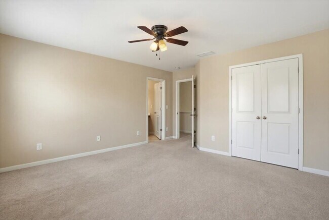 Building Photo - "Spacious 5-Bed Retreat with Wet Bar, Movie Room & Finished Basement in Kennesaw!"