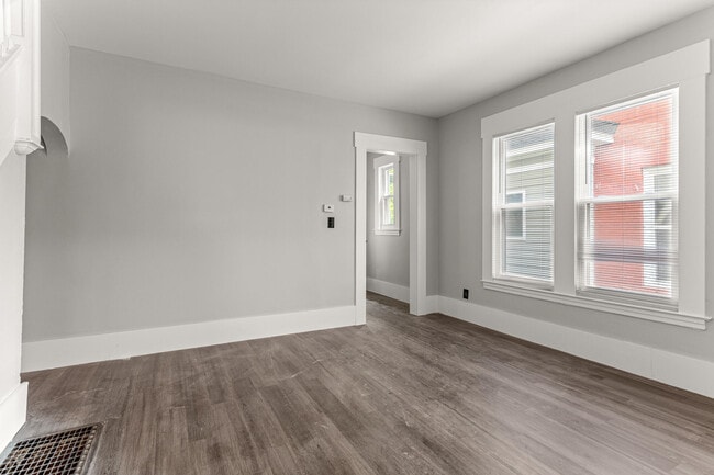 Building Photo - 58 E Philadelphia St