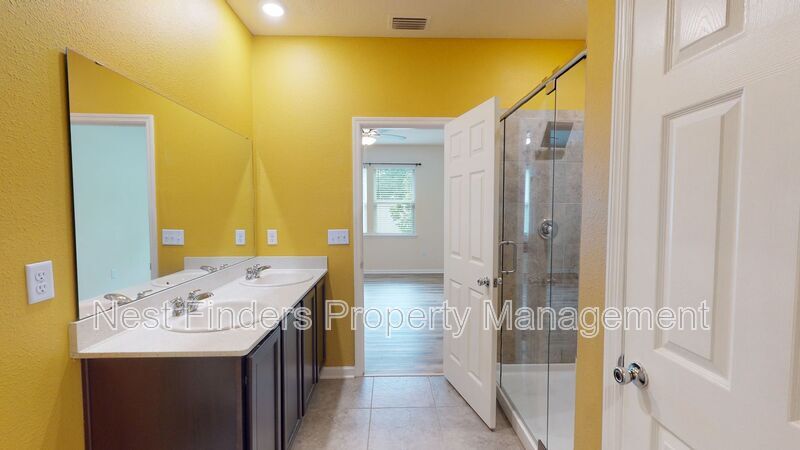 Building Photo - 3718 Ruby Kinglet Dr