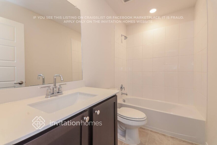 Building Photo - 7408 Alfriston Pl
