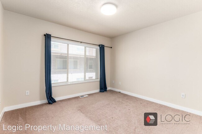 Building Photo - 2 br, 1.5 bath House - 520 S. 500 E.  #107