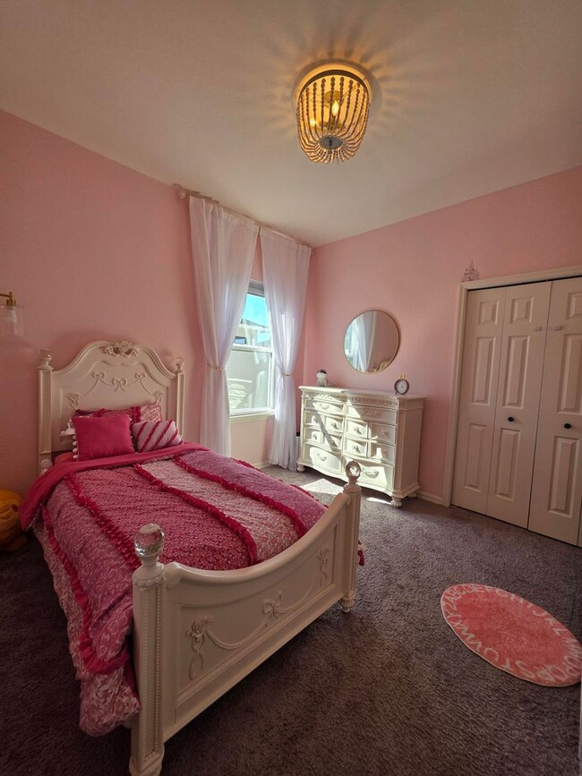 Building Photo - GORGEOUS 4-Bedroom, 3-Bathroom Pool Home, ...