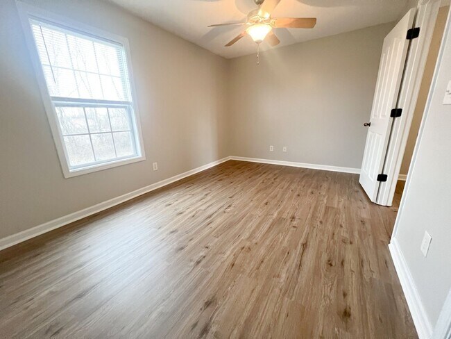 Building Photo - 781 Cherrybark Ln