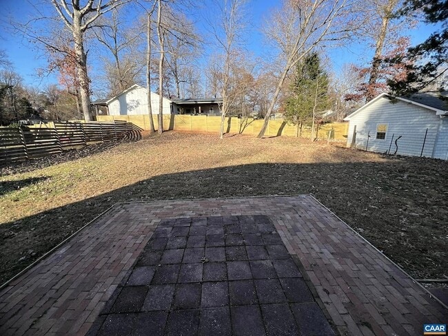 Building Photo - 1545 Rugby Ave